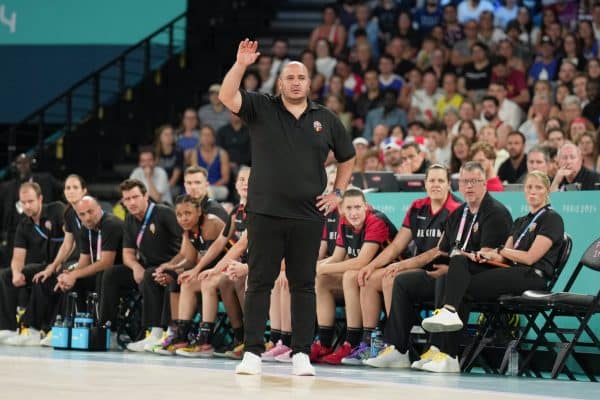 JO 2024 : “On a joué au basket alors qu’eux..”, le sélectionneur belge fracasse les Bleues !