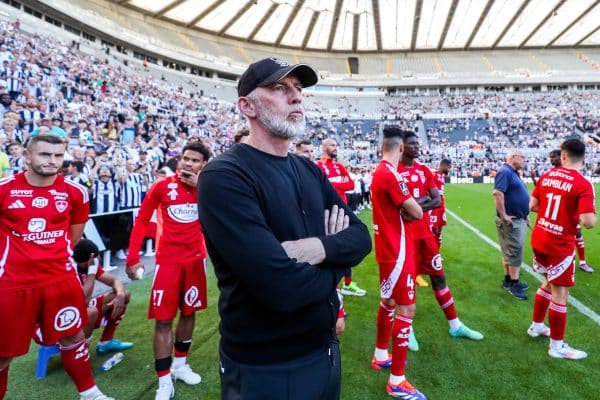 Brest : un titulaire d’Éric Roy se blesse gravement