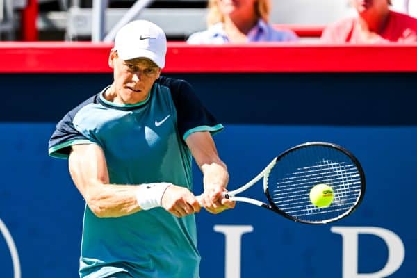 ATP : Kyrgios, Pouille… les voix s’élèvent contre Jannik Sinner