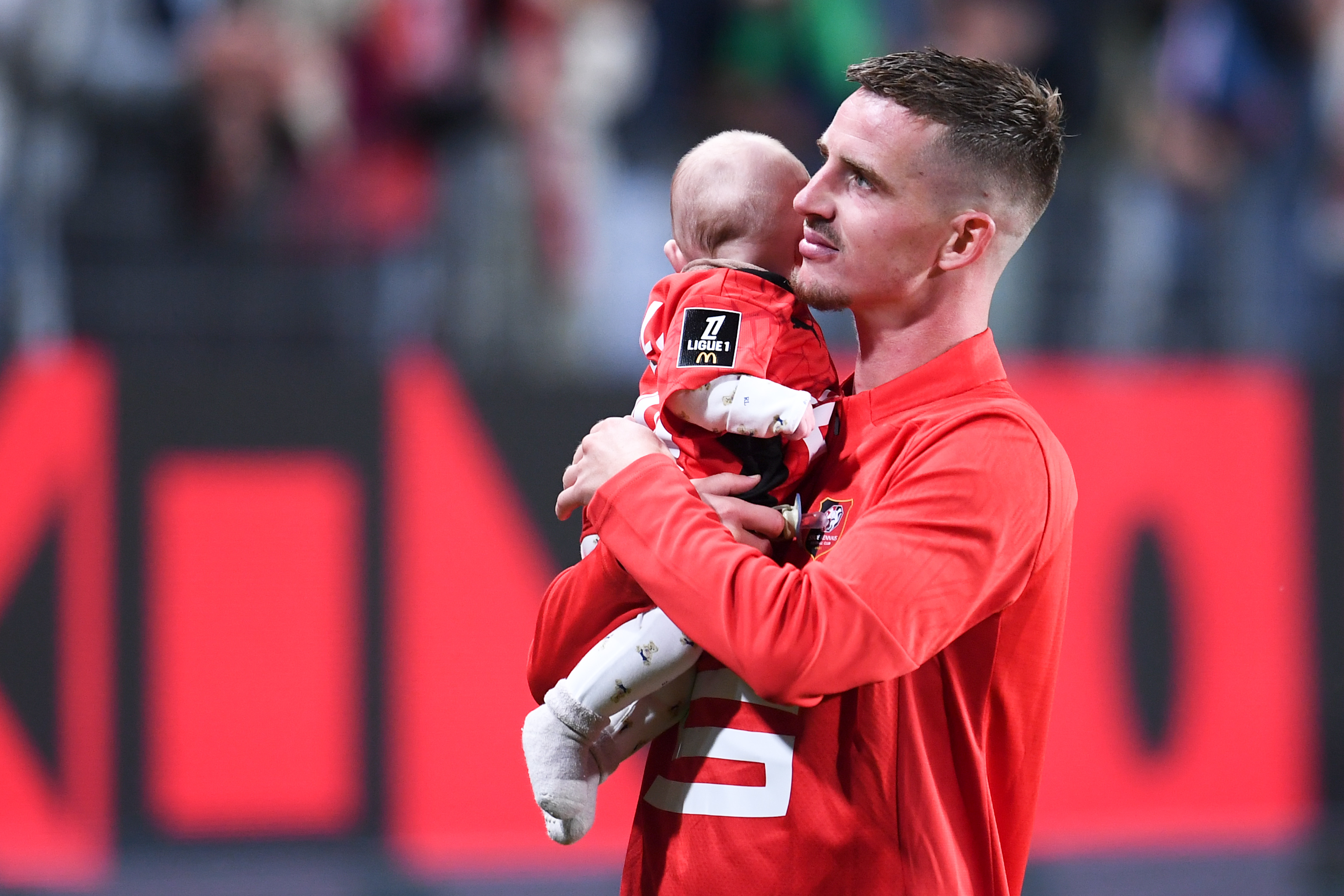 Mercato Rennes : Massara heureux, un milieu de Premier League débarque !