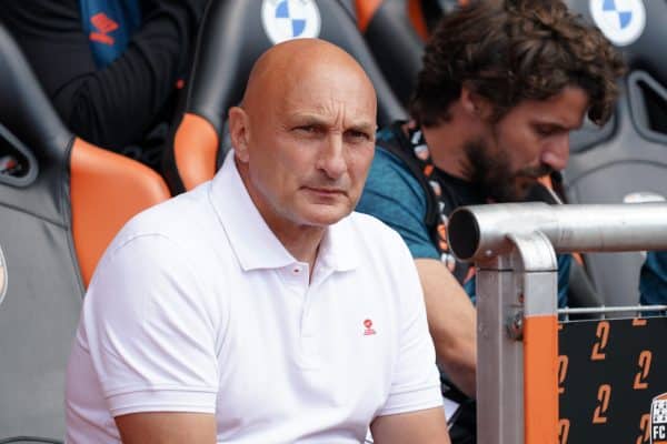 Ligue 2 : Pourquoi la rencontre Lorient – Grenoble a-t-elle été interrompue ?