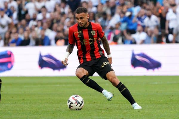 OGC Nice : Jonathan Clauss défend Evann Guessand après son pénalty manqué