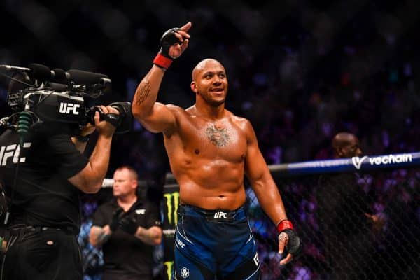 UFC : La promesse de Cyril Gane avant son grand retour
