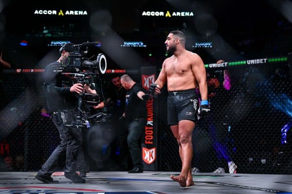 UFC : Islem Masraf rate son pari face à Dana White