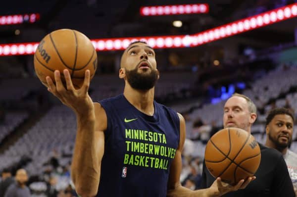 NBA : LeBron James, Jimmy Butler… le top 10 des potentiels agents libres en 2025