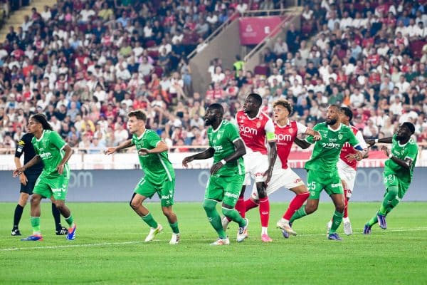 ASSE : 38 000 km en une semaine… Le nouveau gros voyage inquiétant de cette recrue !