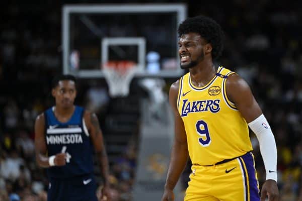 NBA : Que retenir de la 1ère de Bronny James avec les Lakers ?