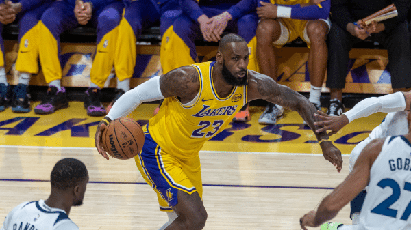 Résumé de la nuit NBA : Rudy Gobert et les Wolves refroidis par les Lakers, les Celtics frappent déjà fort