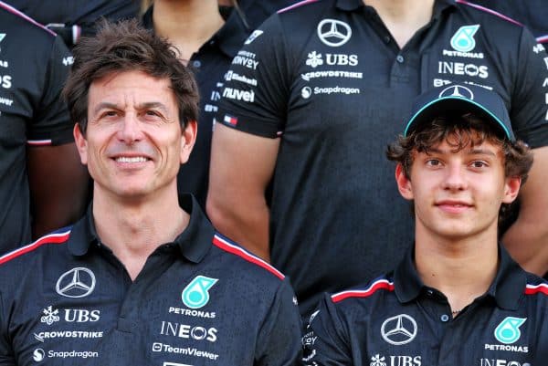 F1 : Andrea Kimi Antonelli déjà sous pression chez Mercedes ?
