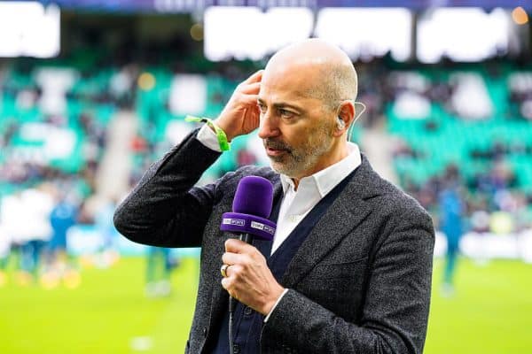Mercato ASSE : les supporters grondent Ivan Gazidis et Kilmer Sports