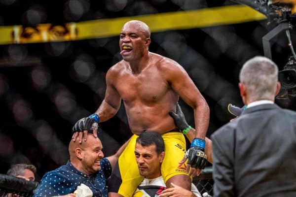 UFC : Une légende du MMA ouvre la porte à un retour à bientôt 50 ans