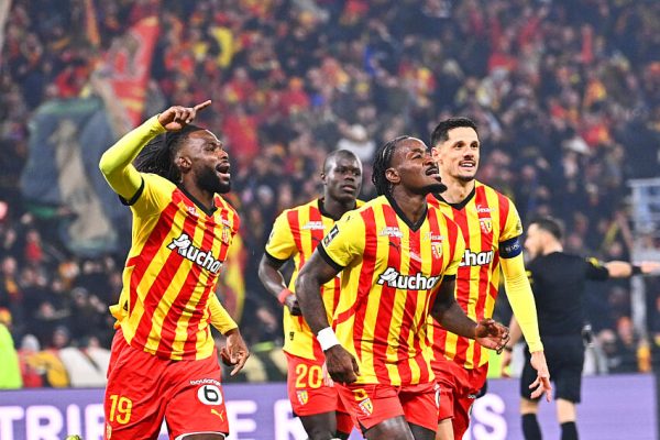 Les salaires du RC Lens 2025 : un flop en tête, qui gagne le plus cette saison ?