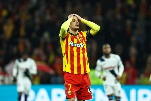 RC Lens : de Ryan à Sarr, les responsables de la déroute désignés