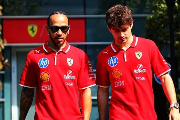 F1 : “Dans la merde”, Ferrari prêt à sacrifier Leclerc pour Hamilton