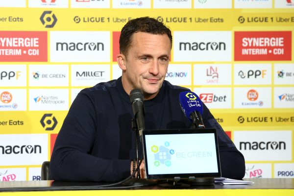 FC Nantes : Pierre Aristouy fixe sa condition pour remplacer Antoine Kombouaré