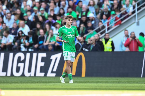 ASSE : Ben Old titulaire contre Lens ? Un bon présage pour les Verts