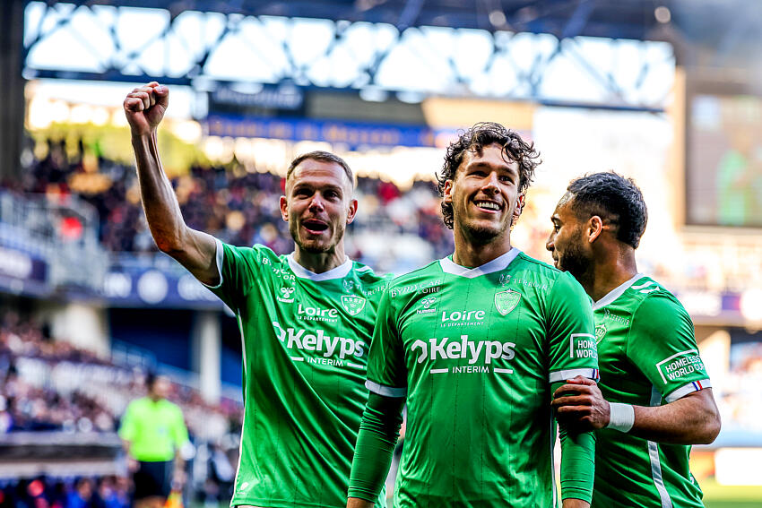 Mercato ASSE : les 3 clubs qui draguent ouvertement Lucas Stassin