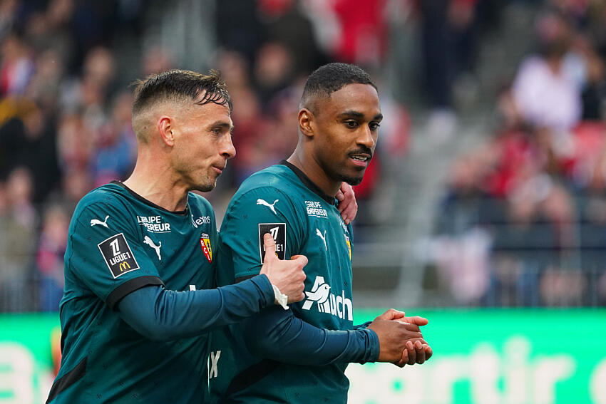 Mercato RC Lens : un joueur d’expérience veut prendre sa retraite chez les Sang et Or