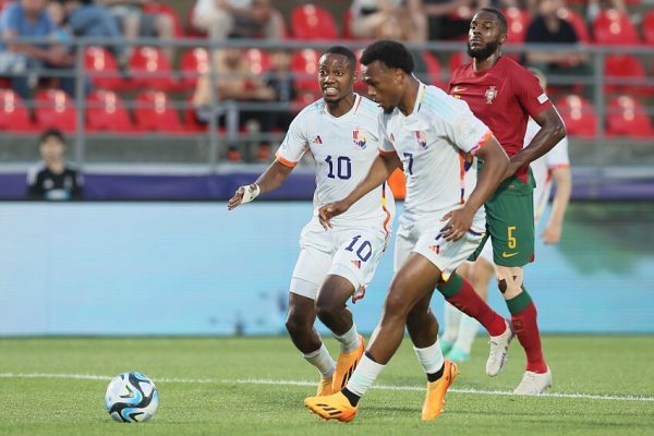 Mercato RC Lens : bataille avec le LOSC et Rennes pour un international belge