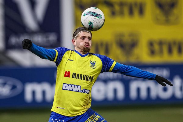 Mercato RC Lens : un buteur à la Lucas Stassin pourrait renforcer l’attaque