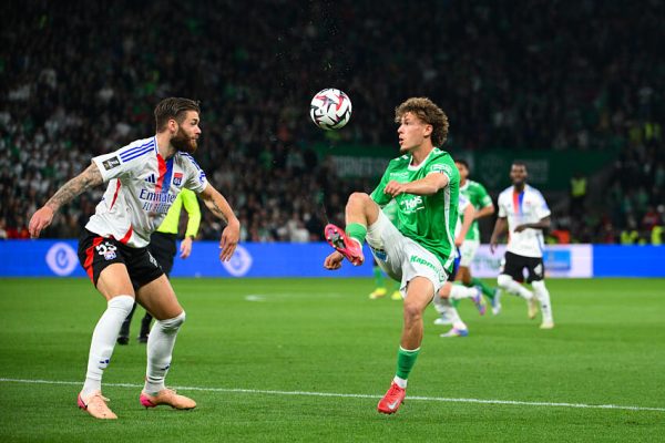 Ligue 1 : comment l’OL pourrait sauver… l’ASSE d’une relégation en fin de saison