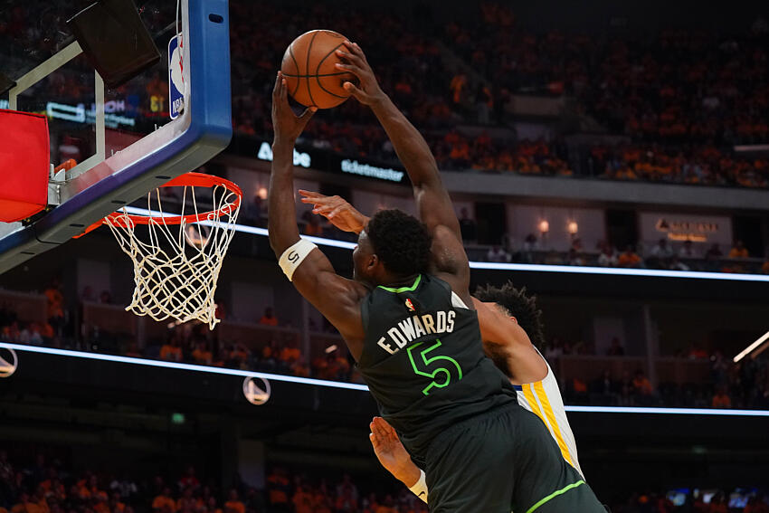 NBA: Playoffs-Minnesota Timberwolves at Golden State Warriors