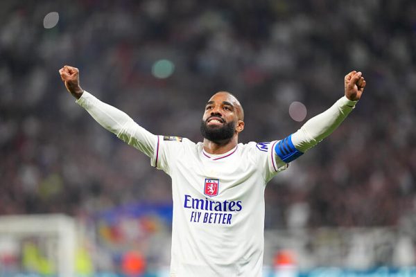 Mercato OL : 3 destinations possibles pour Alexandre Lacazette