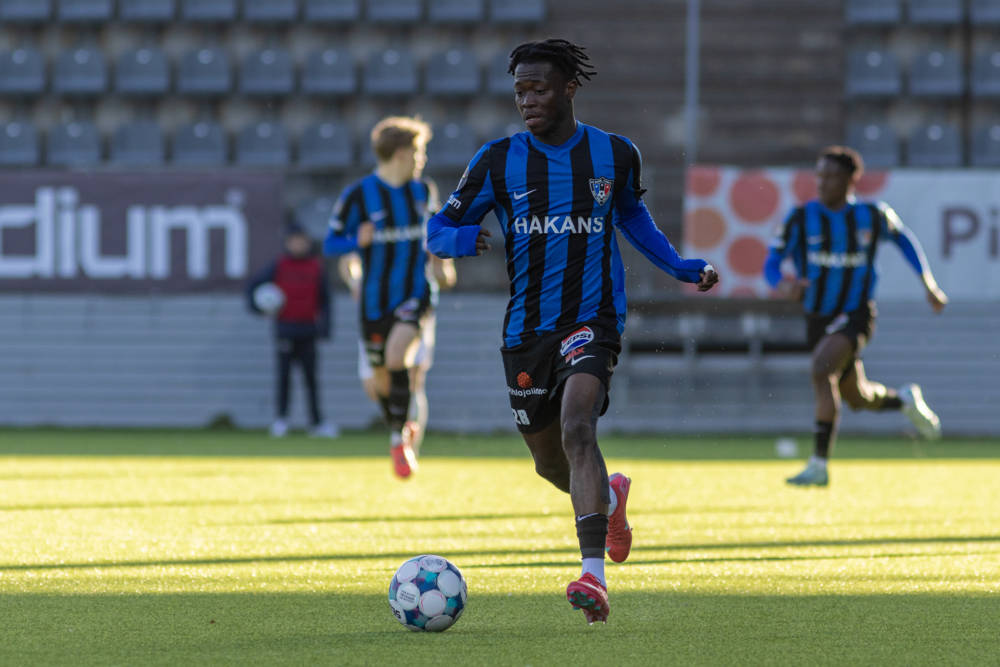 Mercato ASSE : Pourquoi la piste Axel Kouame doit devenir une priorité