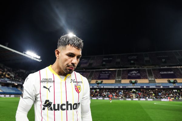 Mercato RC Lens : Facundo Medina claque la porte à Leca