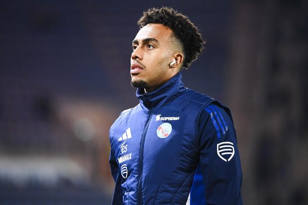 Mercato Strasbourg : après l’AC Milan, un autre géant européen prêt à recruter Guéla Doué