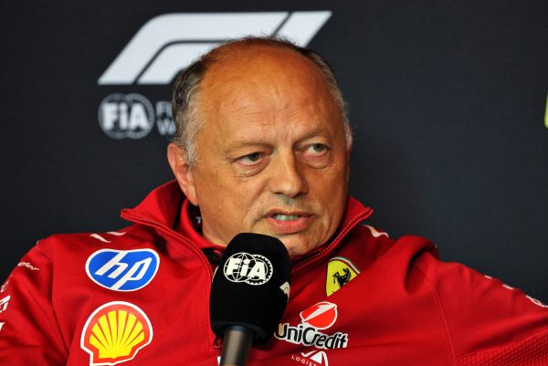 F1 : “On a des problèmes”, Vasseur dévoile le souci N°1 de Ferrari