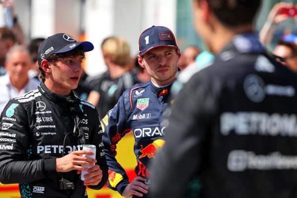 F1 : Max Verstappen snobe Mercedes, George Russell en profite