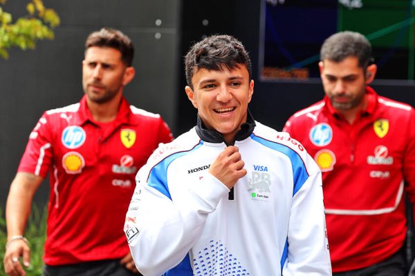 F1 : Isack Hadjar plus fort que Max Verstappen  ? L’anecdote croustillante d’Helmut Marko