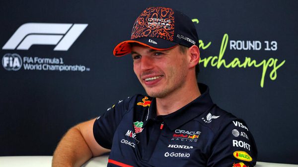 F1 : Russell dépité, Antonelli loin du compte… comment Max Verstappen sème la zizanie chez Mercedes