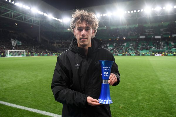 Mercato Paris FC : Pourquoi le promu doit se ruer sur Lucas Stassin et non Matthis Abline