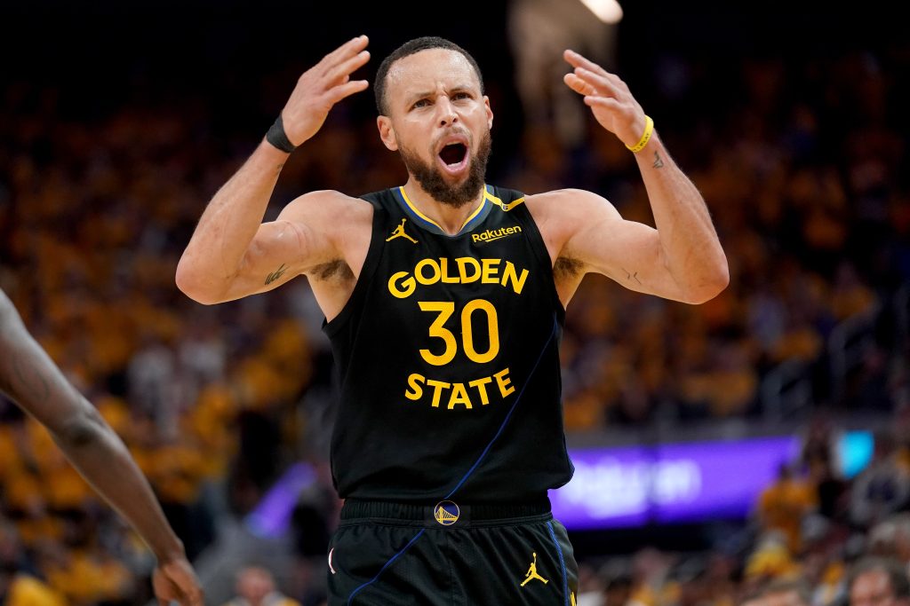 NBA: Playoffs-Houston Rockets at Golden State Warriors