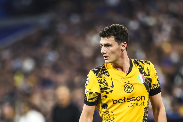 Mercato Lille : Pourquoi le LOSC a raison de forcer le dossier Benjamin Pavard