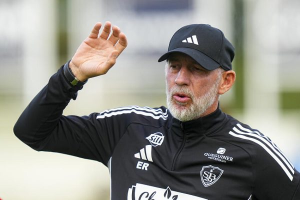 Mercato Brest : 6 M€ pour un joueur de Ligue 2, Eric Roy voit rouge