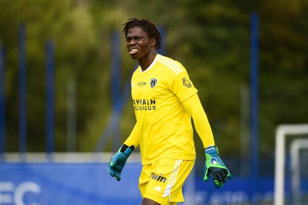 Mercato Paris FC : Obed Nkambadio va-t-il perdre sa place de N°1 ?