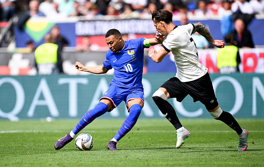 Jouez sur le match de la France face à l'Ukraine avec le code promo Parions Sport
