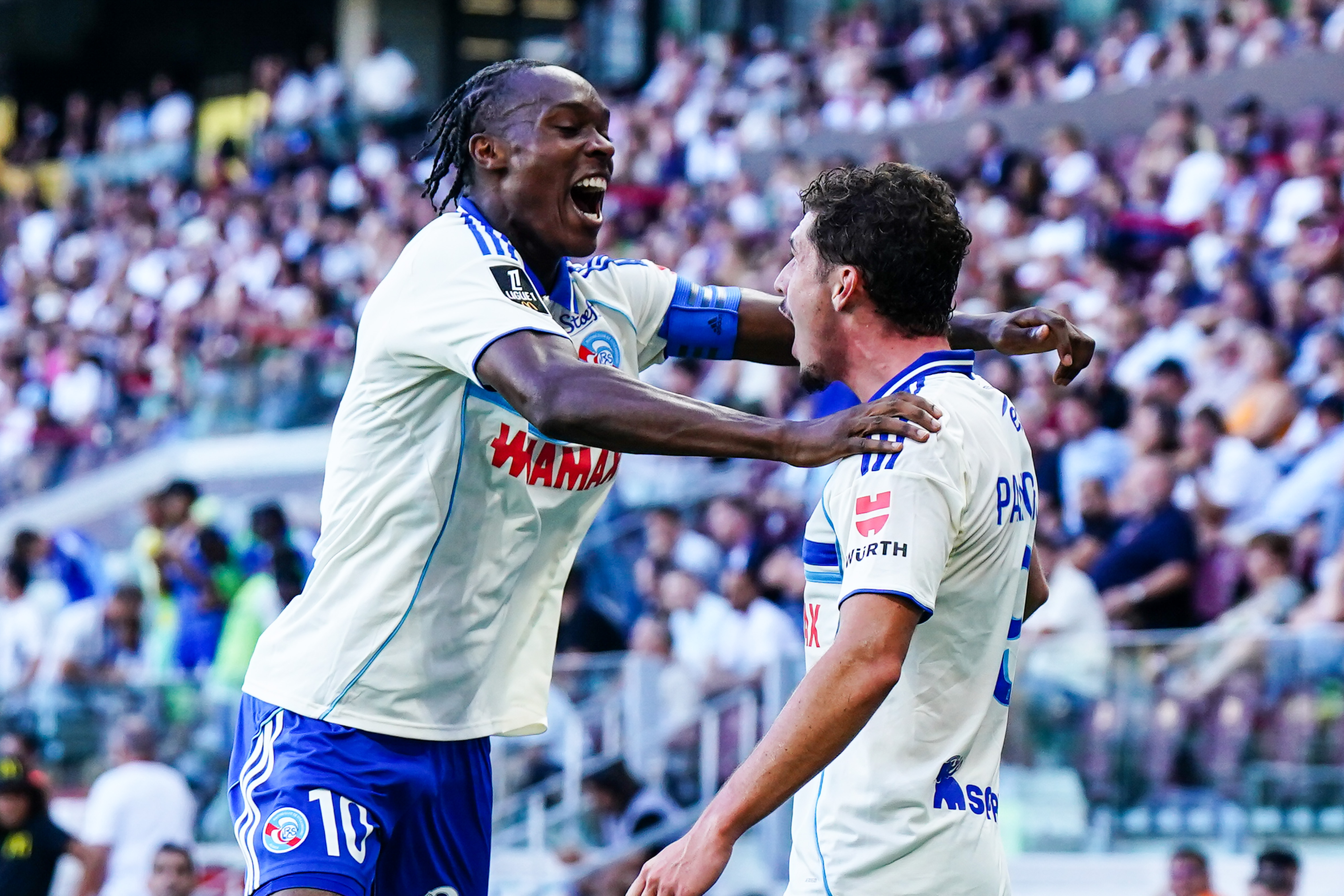 Strasbourg : la concurrence Panichelli – Emegha, un problème ou un avantage pour Rosenior ?