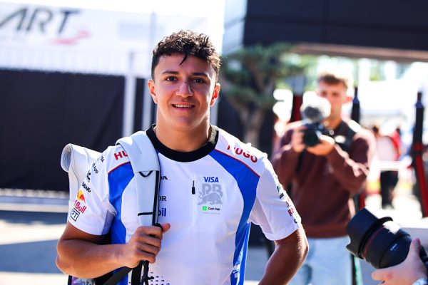 F1 : Racing Bulls résigné, Isack Hadjar voit grand pour 2026