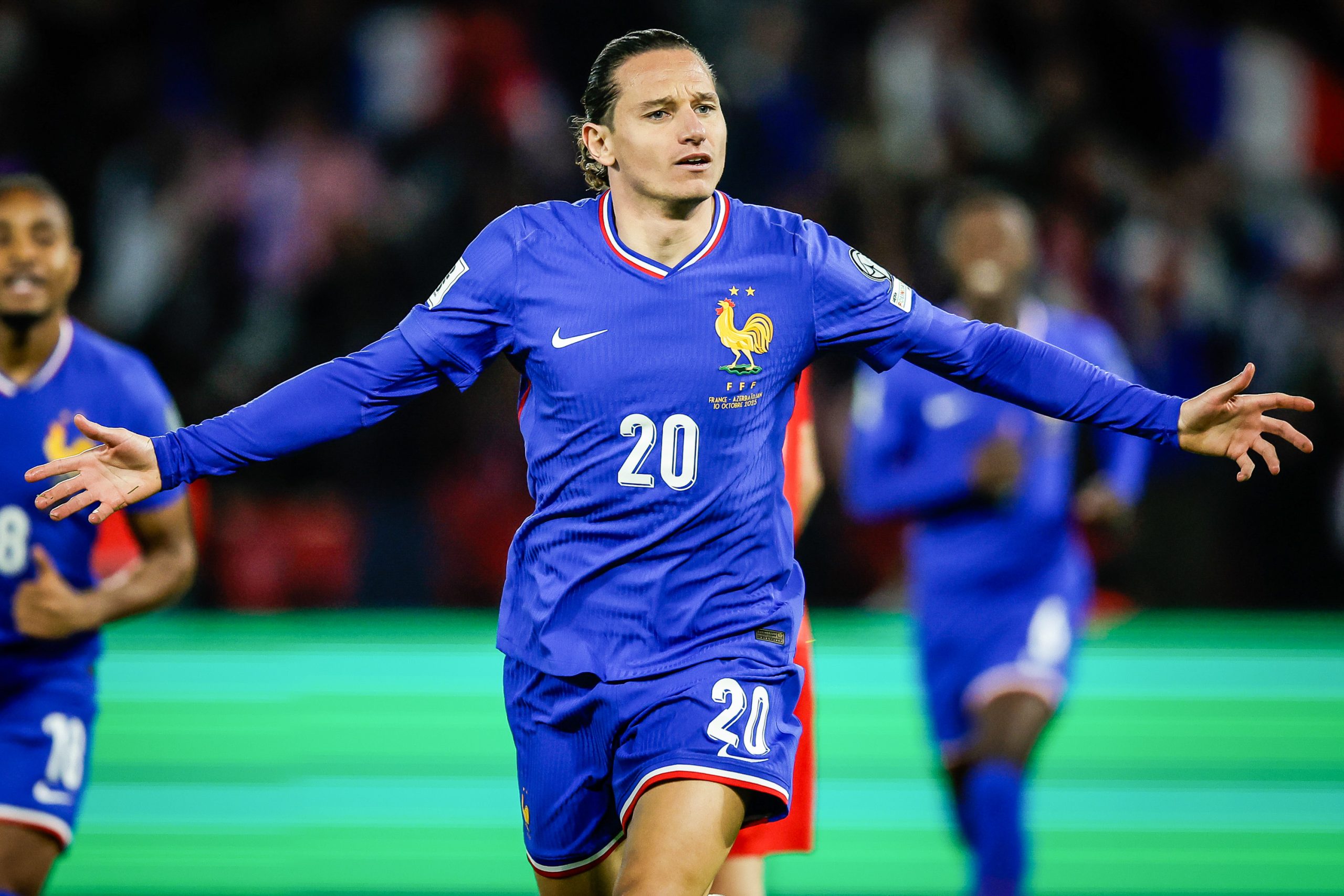 https://wesportfr.com/app/uploads/2025/10/Florian-Thauvin-Equipe-de-France-scaled.jpg