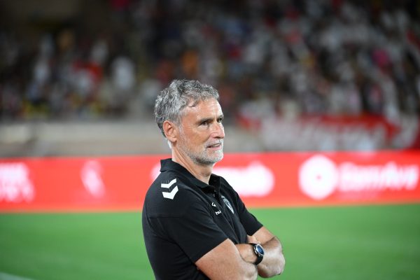 ASSE : “C’est un compétiteur”, Olivier Dall’Oglio confirme les ambitions XXL de Lucas Stassin