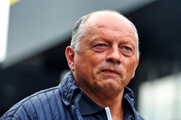 F1 : Ferrari éteint l’incendie, Fred Vasseur rassuré
