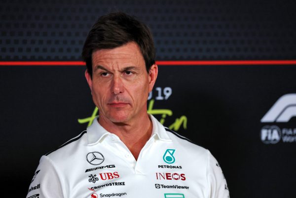 F1 : Toto Wolff prêt à bousculer la hiérarchie des pilotes Mercedes