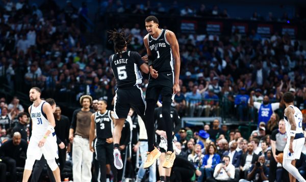 NBA : Wembanyama et Castle signent un exploit jamais vu à San Antonio !