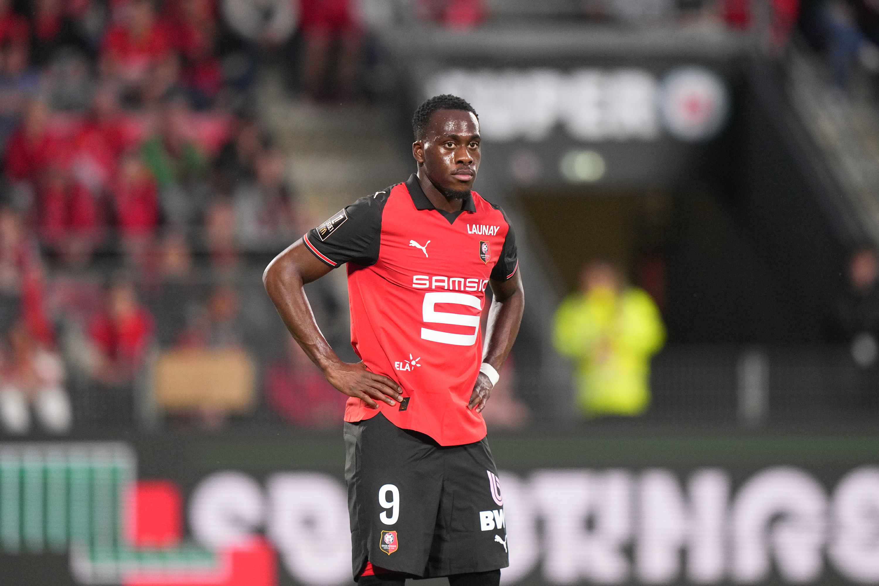Mercato : direction la Bundesliga pour l’ancien rennais Arnaud Kalimuendo ?