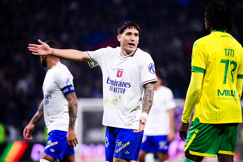 Mercato RC Lens : 3 portes de sortie pour Martin Satriano, dans une impasse à l’OL