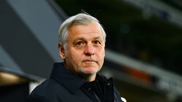 LOSC : Bruno Genesio recadre fermement le patron des DVE !